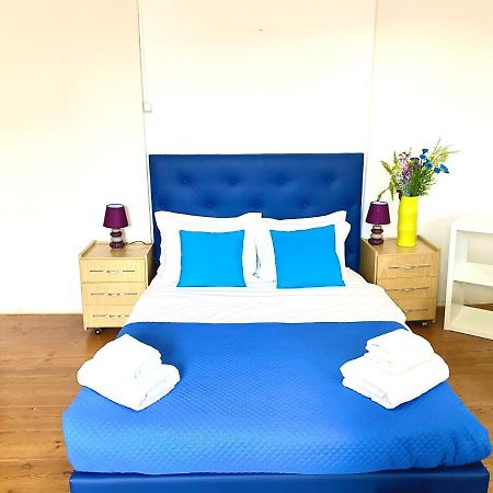 Classic Chiado 1 - Central Guest House Room With Shared Bathroom Лісабон Екстер'єр фото